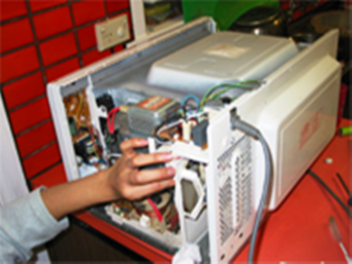Microwave Oven